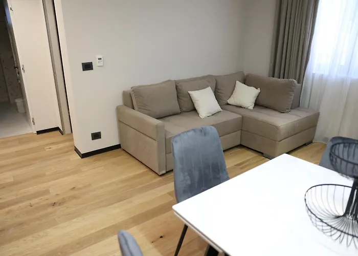 Premium 2 Tirana